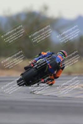 media/Sep-21-2025-Race Pace (Sun) [[98bf33ef95]]/Verified/2-Turn 2 Backside (835am)/